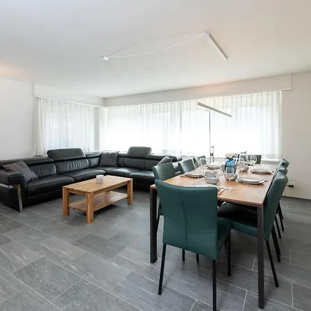 Beautiful Modern Family With Free Parking