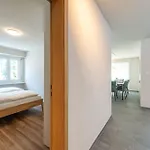 Beautiful Modern Family With Free Parking St. Moritz
