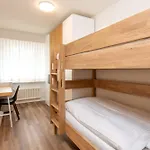 Beautiful Modern Family With Free Parking